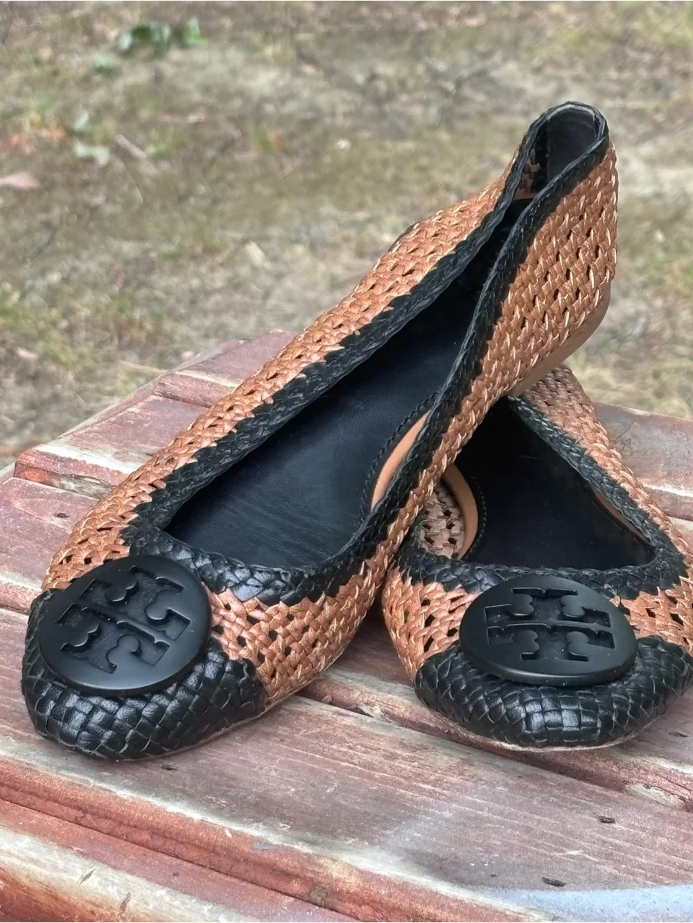 Tory Burch Chelsea Woven Leather Ballet Flats!!